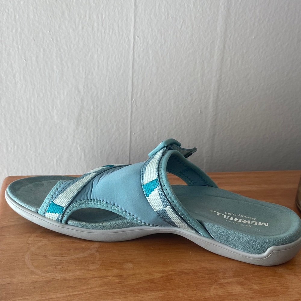 Merrell Women's Teal Sandals - Picture 5 of 7